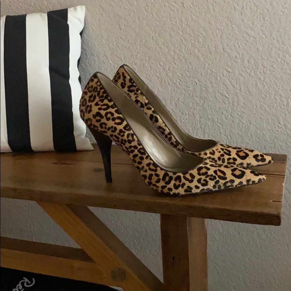 💥sale💥Via Spiga Leopard Leather Heels Size 7-1/2